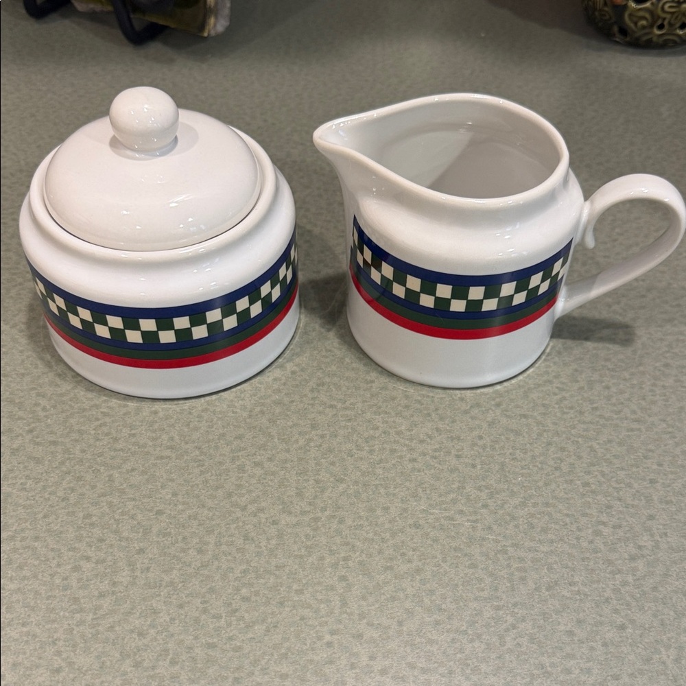 Checkered Creamer and Sugar Set